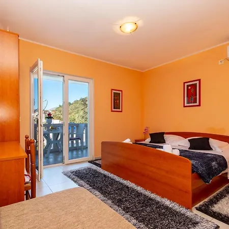 Rezidence Castello * Zrnovo