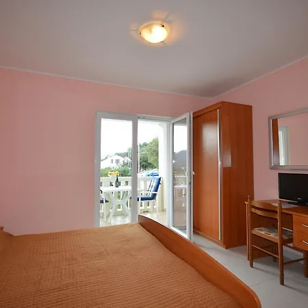 Apartment Castello *