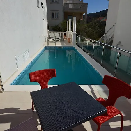 Apartmán Castello Zrnovo