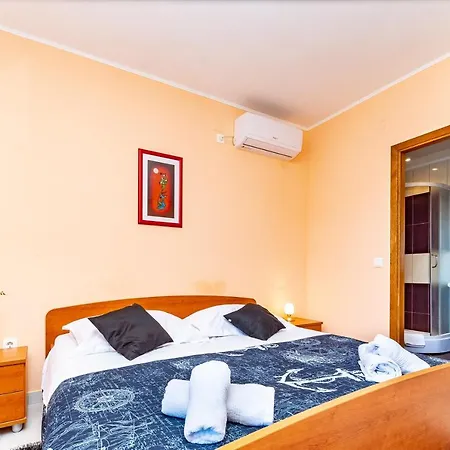 Apartmán Castello Zrnovo