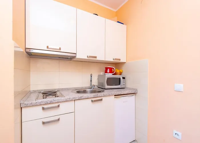 Villa Castello Residence * Zrnovo